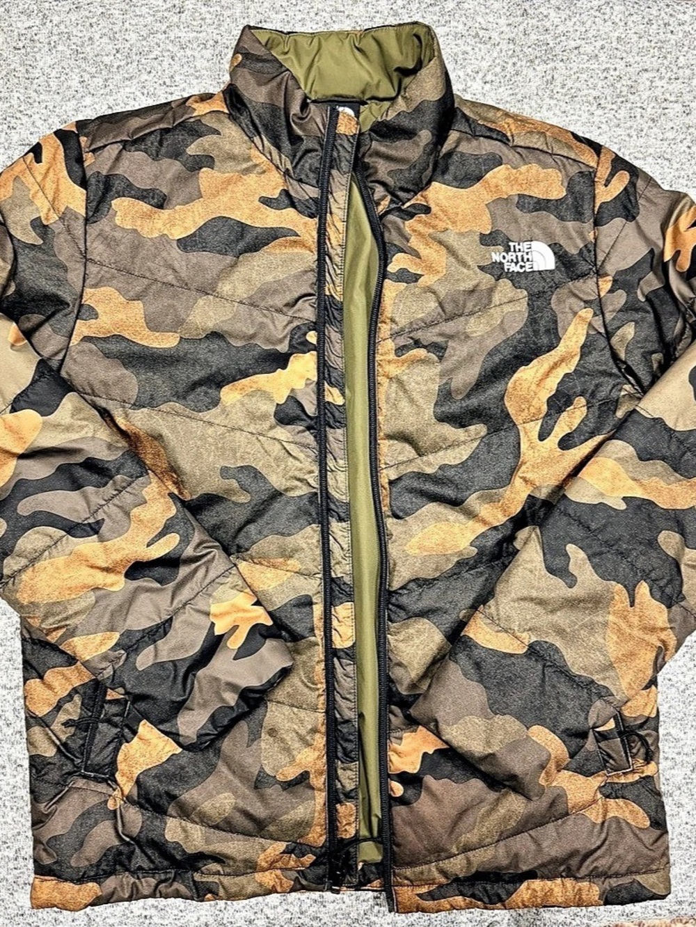 The North Face Men'Small Camo Puffer Jacket Size Small